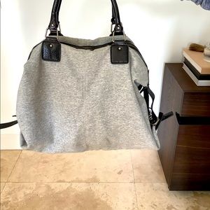 Tote hand bag amazing for weekends or daily